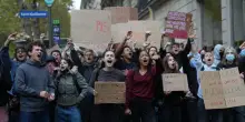 Proteste in Francia, il premier Lecornu: &ldquo;La rabbia degli studenti non nasce dal nulla, dobbiamo ascoltarli&rdquo;