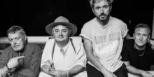 Abbiamo visto i Babyshambles live: Doherty &egrave; imbolsito, noi pure. Canta peggio di vent&rsquo;anni fa, ma grazie per aver portato fin qui quelle canzoni, anche malconce