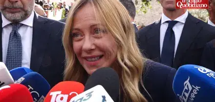 Meloni stravede per la nuova legge elettorale che la destra ha votato da sola: &ldquo;Cos&igrave; gli italiani possono scegliere tutto&rdquo;