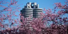 Bmw ritira l&rsquo;offerta di leasing per il presidente del Parlamento in Sassonia-Anhalt dopo la vittoria di Afd
