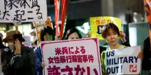 Marine arrestato per l&rsquo;omicidio di una donna a Okinawa: nuove proteste in Giappone contro le basi militari Usa