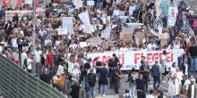 Abitanti e sindaci dei Campi Flegrei in corteo a Roma: &ldquo;&Egrave; un problema nazionale, al governo chiediamo tempi rapidi&rdquo;