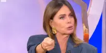 &ldquo;Io lo chiamo col suo nome. Era un cancro, ed era maligno, al rene. Quando me l&rsquo;hanno detto ho pensato: &lsquo;A me? No, succede agli altri&rsquo;&hellip; Ne parlo perch&eacute; la prevenzione deve essere gratuita per tutti&rdquo;: cos&igrave; Paola Perego