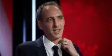 Francia, Glucksmann vince le primarie della sinistra socialdemocratica al primo turno: sar&agrave; candidato alle presidenziali del 2027
