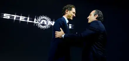 Stellantis apre a un secondo modello per Mirafiori ma batte cassa: &ldquo;Il governo ci aiuti su costi energia e logistica&rdquo;