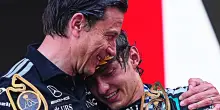 &ldquo;Gli metter&ograve; un cuscino sotto il sedere&rdquo;: Toto Wolff prende in giro Antonelli, a Singapore ha rischiato la penalit&agrave;