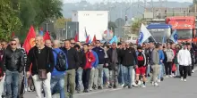 Ilva, la protesta non si ferma: disagi per i trasporti a Taranto. Salis: &ldquo;Si lavora a una soluzione per Genova&rdquo;
