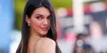&ldquo;Uscire con qualcuno sarebbe pi&ugrave; facile se fossi lesbica. Gli uomini fanno schifo&rdquo;: lo rivela Kendall Jenner