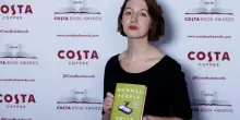 La scrittrice Sally Rooney costretta a ritirare i suoi libri dal Regno Unito per il suo sostegno a Palestine Action