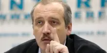 Russia, paura per Sergei Sokolov: il direttore di Novaya Gazeta fermato, interrogato e poi rilasciato