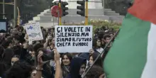 Se i diritti costituzionali sono negati ogni giorno, la ribellione &egrave; un dovere
