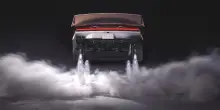 Tesla Roadster, l&rsquo;auto volante di Elon Musk tra tecnologia e promesse &ndash; FOTO e VIDEO