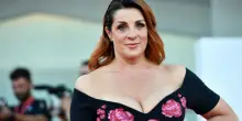 &ldquo;La commozione mi ha travolta al punto che le lacrime mi solcano il viso senza sosta, mi mancano tantissimo gli animali che ho avuto e sono morti. &Egrave; un grandissimo lutto&rdquo;: cos&igrave; Elena di Cioccio
