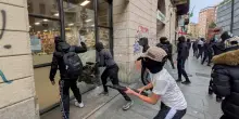 Vertice in prefettura dopo gli scontri di Milano. Sala: &ldquo;Serve repressione, bene i 500 militari in citt&agrave;&rdquo;. Da Piantedosi l&rsquo;ipotesi di pattugliamento misto: un soldato pi&ugrave; un poliziotto