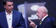 Elezioni Brasile, scontro totale in tv tra Lula e Bolsonaro Jr. &ldquo;Stammi lontano, potresti derubarmi&rdquo;. &ldquo;Voglio il voto di tutti, anche di quel galeotto di tuo padre&rdquo;