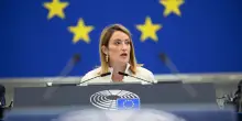 L&rsquo;Ue assegna il premio Caruana Galizia a un&rsquo;inchiesta sulla violazione dei diritti umani nell&rsquo;accordo Italia-Albania. Ma l&rsquo;Europa lo considera un modello