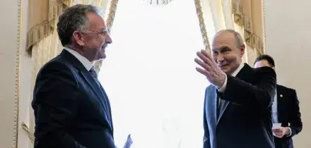 Bufera sull&rsquo;inviato Usa Witkoff: dopo la liberazione di Hubbard ha definito Putin &ldquo;compassionevole&rdquo;. Trump e Vance lo difendono