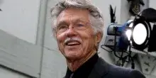 &Egrave; morto Tom Skerritt, l&rsquo;istruttore di volo in &ldquo;Top Gun&rdquo; e lo sceriffo della serie &ldquo;La famiglia Brock&rdquo;. La famiglia: &ldquo;Aiutava gli altri a trovare e far sentire la propria voce&rdquo;