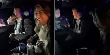 &ldquo;Ho un mandato d&rsquo;arresto&rdquo;: sposini fermati dalla polizia durante il viaggio di nozze. Sorpresa e poi risate