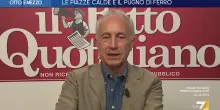 Travaglio a La7: &ldquo;Governo Meloni manda i soldati in piazza? Destra tutta chiacchiere e distintivo, imbecille e propagandista&rdquo;