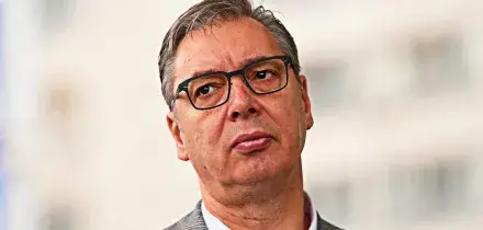 Serbia, Vucic riconosce la sconfitta: &ldquo;Abbiamo perso le elezioni&rdquo;. Esultanze in strada