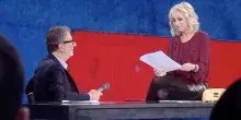 &ldquo;Prima della vetrina sfasciata ci sono destini gi&agrave; sfasciati. Litigate coi vostri figli, fategli sentire che c&rsquo;&egrave; un adulto nella stanza&rdquo;: la letterina di Luciana Littizzetto