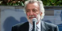 &ldquo;Dopo 17 anni con mia moglie Elena &egrave; finita. Soffro molto. Ho debiti col mio Teatro Eliseo, ma li sto risolvendo. Se vendessi sarei in pari&rdquo;: parla Luca Barbareschi