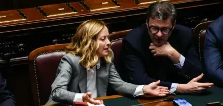 Manovra, addio al taglio Irpef per il &ldquo;ceto medio&rdquo;. Verso una flat tax per i neoassunti under 35 e un fondo ad hoc per finanziare nuove pensioni anticipate