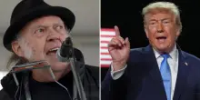 Neil Young fa causa al comitato di Donald Trump per 10 milioni di dollari: il brano &ldquo;Rockin&rsquo; in the Free World&rdquo; suonato ancora, nonostante l&rsquo;accordo del 2020