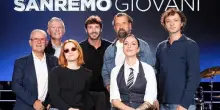 Sanremo Giovani 2026, il cerchio si stringe. Ecco i 15 promossi: tra X Factor e Amici spuntano gli outsider. Alla Finale di Rai Uno arriveranno in sei