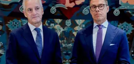 Guerra in Ucraina: colloquio telefonico tra leader di Norvegia, Finlandia e Putin. Al via la tregua a Oleshky