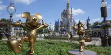 &ldquo;Ho mollato la Chiesa e quello che avevo per diventare autista dei bus di Walt Disney World. Non &egrave; prestigioso, ma finalmente sono felice&rdquo;: la storia di Michael Bowen