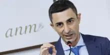 Siher libero, l&rsquo;Anm difende la gip: &ldquo;Da Meloni consueta intimidazione&rdquo;. I vertici del Tribunale: &ldquo;Frasi irricevibili, la vergogna riguarda altri&rdquo;
