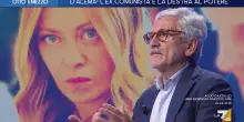 &ldquo;Fatico a prendere Meloni sul serio. Risponde alle proteste con botte e arresti&rdquo;: cos&igrave; D&rsquo;Alema su La7