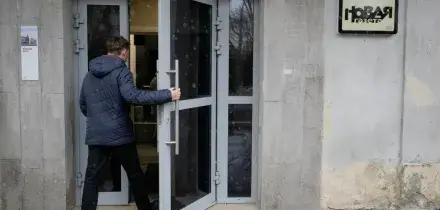 Novaya Gazeta chiude in Russia: &ldquo;Siamo stati uccisi da autorit&agrave; di Mosca e servizi segreti&rdquo;