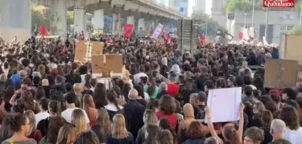 Sciopero generale, i portuali di Genova: &ldquo;Non vogliamo essere complici del riarmo, cerchiamo solo uno stipendio degno&rdquo;