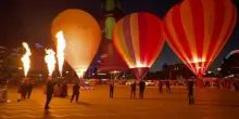 Copenaghen, mongolfiere illuminate al Night Glow Festival