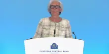 Lagarde (BCE): pi&ugrave; a lungo durer&agrave; la guerra e pi&ugrave; alti prezzi energia