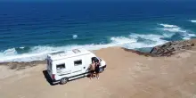 Vacanze &ldquo;on the road&rdquo;: quanto costa comprare un camper (o un van) nel 2026?