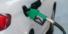Carburanti, nuovo taglio delle accise: proroga e impatto sui prezzi alla pompa