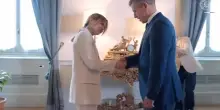 A Palazzo Chigi Meloni accoglie premier ungherese eletto Peter Magyar
