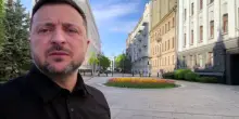 Il monito di Zelensky: Meglio starne lontani dalla Parata a Mosca
