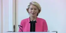 Von der Leyen: ipotesi di posticipare accesso social media per bambini