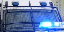 Auto nel canale, tre morti e sei feriti: a bordo c&rsquo;erano nove ragazzi