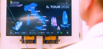Marina Militare Nastro Rosa Tour 2026 parte da Venezia