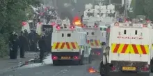 Irlanda del Nord: un&rsquo;altra notte di proteste anti immigrati
