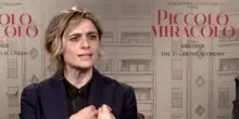 Greta Scarano in &ldquo;Piccolo miracolo&rdquo;: una non vedente che cura gli altri