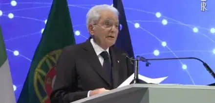 Ia, Mattarella: serve una risposta comune, l&rsquo;Ue compia un salto