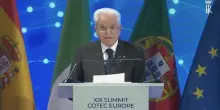 Ia, Mattarella: in mano di pochissimi privati che travolgono regole
