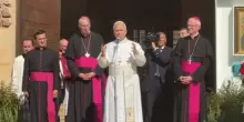 Papa Leone a Pavia: la pace comincia da noi stessi